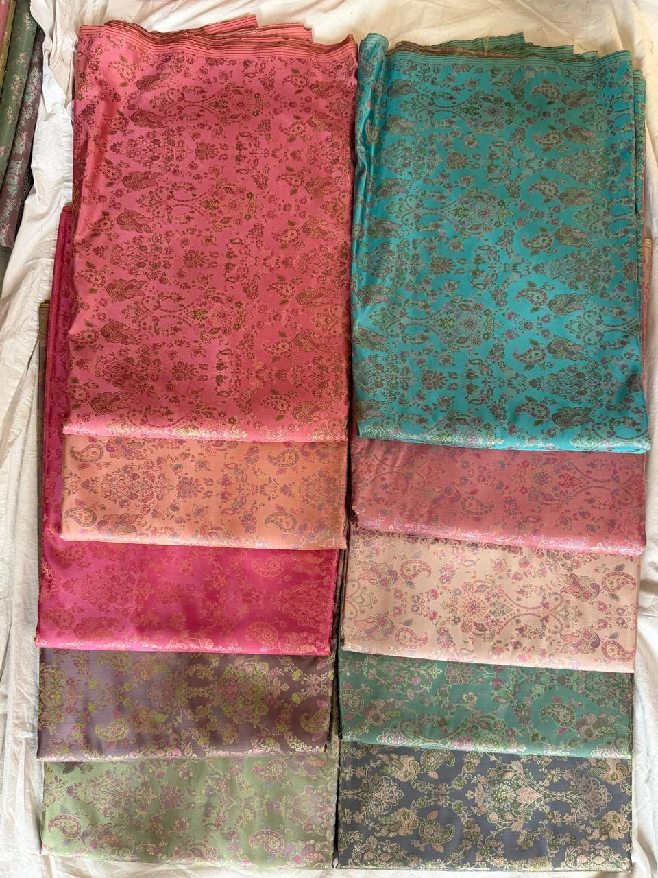KashiFab Tanchoi fabric design 1